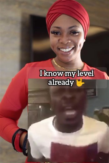 Shatta wale jamin on his hit song 'i know my level ' with the holy bible #goviral #CharlesNiiArmahMensah | Kuami Junior