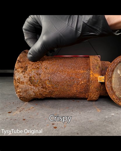 in this video i show you how i restored this vintage miner lantern, i found a lot of vintage coins inside . . . #awesome_hdr #BeforeAndAfter #Aw100 YEARS ago a Miner Left Money For Me Inside this Lanternesome #fleamarket #restore #vintagestyle #nickelplating #rust #tysytube #gameday | Tysy TUBE
