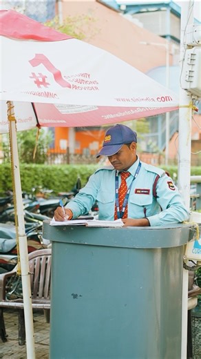 SIS Group Enterprises on Instagram: "Behind every safe shopping experience, there is a system at work, and we protect malls through three critical layers: ✅ Thorough frisking/security checks at every entry point ✅ Real-time coordination among security team members ✅ Detailed security logs tracking entry and exit of all vehicles We combine trained professionals with technology to ensure your safety is never compromised. Next time you are at the mall, you will know exactly what keeps you secure. [