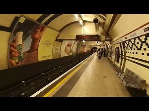 London Underground Bakerloo Line 1972 Stock Arriving at Marylebone Station