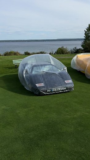 this car is peak 1980s aesthetic | Lamborghini Countach