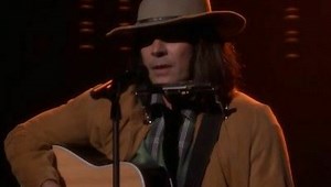 Jimmy Fallon & Crosby, Stills And Nash Cover 'Fancy' Live On The Tonight Show