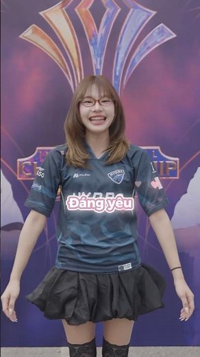 Cô ấy dễ thương mà cô ấy còn đi xem AIC 2025, JellyJane chắc chắn phải là của tôi!!