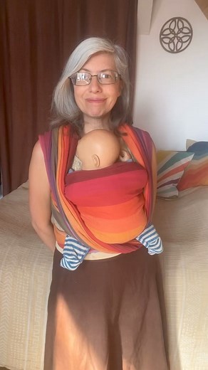 How do you know if your wrap is too loose when you’re worried about making it TOO tight? Think of your wrap is an ace bandage that should be wrapped around you and baby like a bandage around an injured leg - perfectly flat and snug, with no wiggle room. If you are worried that making the wrap snug will make your baby not like it . . . don’t! A snug wrap will feel more secure so your baby has confidence in the wrap. A loose wrap is often the culprit when a baby “doesn’t like being wrapped.” A loo