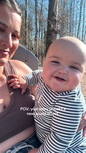 Someone is VERY proud of himself. Showing off his new trick 😅 #babiesoftiktok #momsoftiktok #babyfever #babyboy #babylove