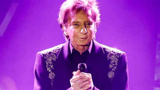 Barry Manilow postpones Columbus concert after cancer diagnosis