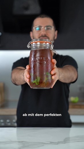 Erfrischender selbstgemachter Eistee für den Sommer