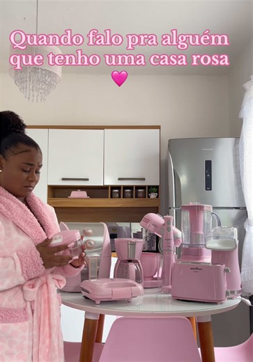 A Casa Rosa da Barbie: Humor e Comédia