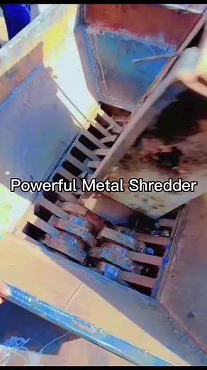 1200 model metal shredder working in Pakistan customer worksite and customer is very satisfied. Very glad to know that customer love our shredder machine.This will be our biggest motivation to be better. | Henan Honest Heavy Machinery Co., Ltd. | Facebook