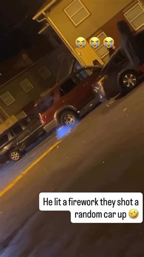 P🎚️ on Instagram: "@phildapothead for more 🎚️🩸 .. The 2025 Mercedes E 53 Hybrid can be * DC fast-charged * E 53 Hybrid has multiple regenerative braking modes but no one-pedal driving * The E 53 Hybrid's price may be too high for a mixed bag of attributes The latest AMG-badged E-Class gets its increased power output. That's not because of a higher-output engine, but instead has to do with its charge port. Arriving at U.S. dealers now, the 2025 Mercedes-Benz AMG 53 Hybrid (https:// www.greenca