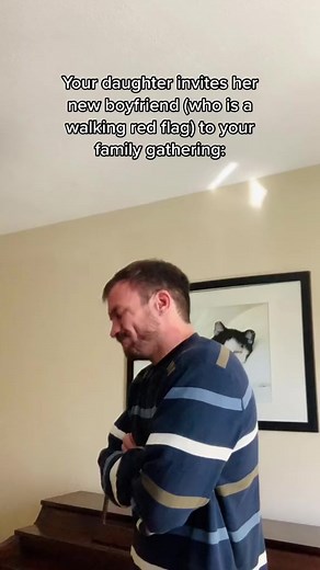 Them all sitting at the dinner table: 👱🏻‍♀️🚩🍽️ 👨🏻‍🦳👩🏻‍🦳 #cringe #toxicrelationships #redflag #ick #funnyreels | The Slappable Jerk