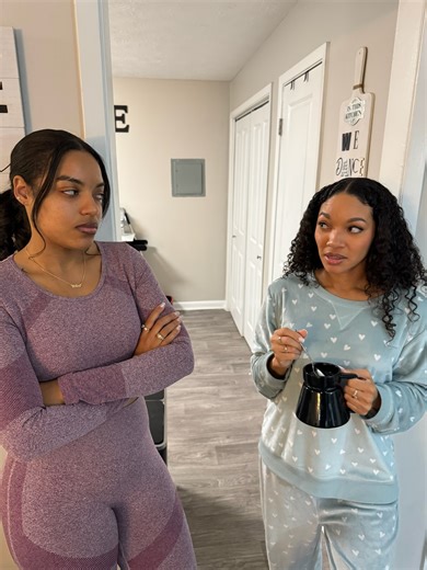 When Aria checks Nadia for getting close to a married man! #God #Jesus #Jesusispoppin #Jesusbeenpoppin #kountrywayne #letthatsizzleinyourspirit #helpisontheway #love #ernestinemorrison | Kountry Wayne