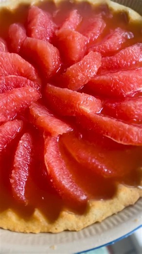 Christmas = pies 🥧 in our family! This year I made my favourite Ruby Red Grapefruit Pie (shown in this video), plus my new Caramel Apple Pie… Ruby Red Grapefruit Pie: A not-too-sweet pie with an almond meal pastry base, creamy labne or cream cheese filling, and a mouth-watering grapefruit and jelly top layer - yummm!! The ruby red grapefruit is sweet because the membrane is removed from each section, and the orange and grapefruit jelly lifts the sweetness a little more too. The recipe is in my