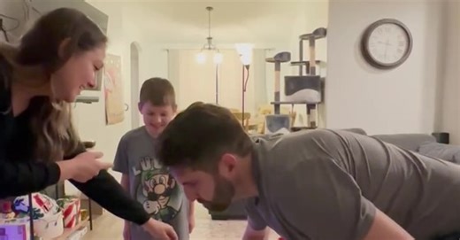 Laser Kitty Tooth Pull