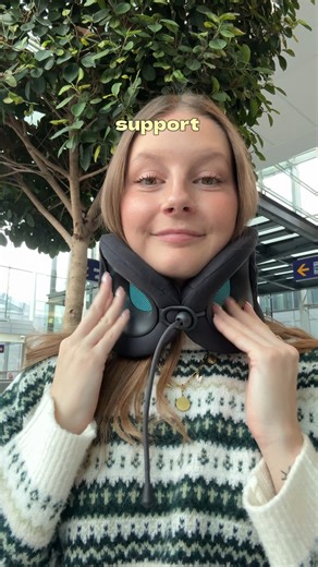 This is what happens when I swap my old travel pillow for this one 😴✈️ X-perience the best in travel: https://cabeau.com/products/evolution-x . . . #TravelEssentials #TravelMustHaves #CarryOnEssentials #TravelUpgrade #SmartTravel #TravelComfort #ComfyTravel #SleepOnTheGo #NeckSupport #RestWell #LongFlight #AirportLife #FrequentFlyer #RedEyeFlight #PlaneLife #TravelInStyle #ComfortFirst #SoftLifeTravel #ElevatedTravel | Cabeau