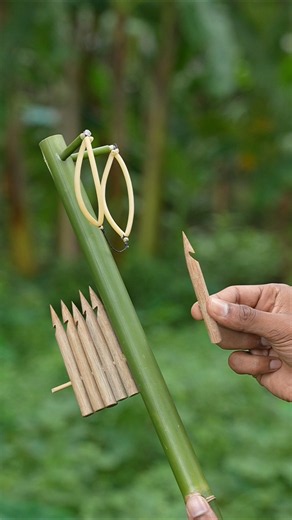 Creative Bamboo and mini wooden Arrow art #Diy #Craft #Bambooart
