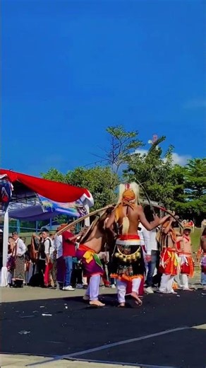 🔥 THE LEGENDARY CACI DANCE !