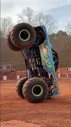 High Tide Monster Truck - Sinistar Motorsports