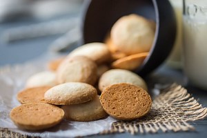 Homemade Vanilla Wafers