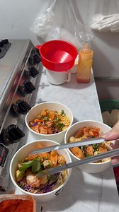 Mì cay cá viên xúc xích 2.5 cá #micay7capdo #anvat #mitron #trasuafulltopping Quán có bán trên app grab ( trà sữa Ngọc Linh ) Địa chỉ : 18 Phạm Ngọc Thạch. Khánh Hải. Ninh Hải. Ninh Thuận | Linh Ngọc