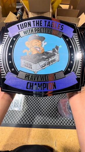 370K views · 312 reactions | Turn the tables and turn up the VIBES by customizing your own Custom Championship Belt  #TrophySmack #Champion #asmr #productbuild | TrophySmack | Facebook