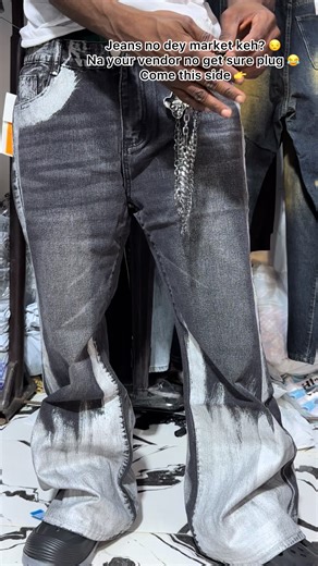 Stylish Baggy Jeans Outfits for Everyone