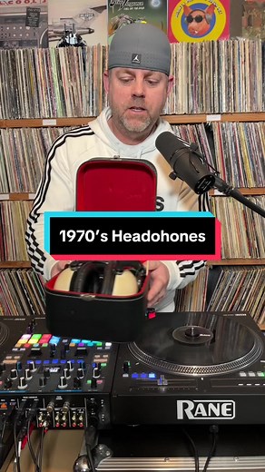 Pioneer Se-50 headphones