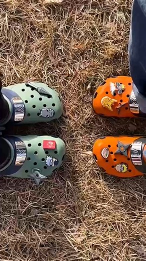 66K views · 772 reactions | Rate the Naruto run from 1-10 below ​ https://crocs.shoes/NarutoxCrocs | Crocs | Facebook