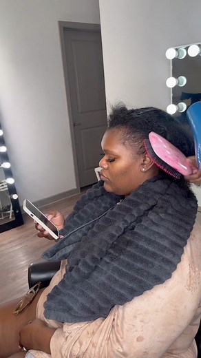 Ponytail Hairstyle Preference: Side vs. Back