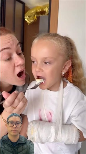 Khi em gái bị đau tay #trending #trendingshorts #trendingvideo #shorts #shortsviral #viralshorts