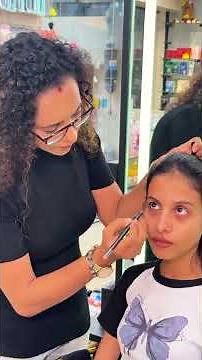 ✨ Master the art of perfect eye makeup with this easy kajal tutorial!