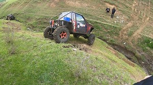 Two Modified Off Road Vehicles vs Big Hill #suzuki #suzukisamurai | The Best 4x4 Page