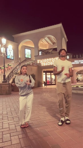 Coco Quinn y Delijah: Amor y Baloncesto en 2025