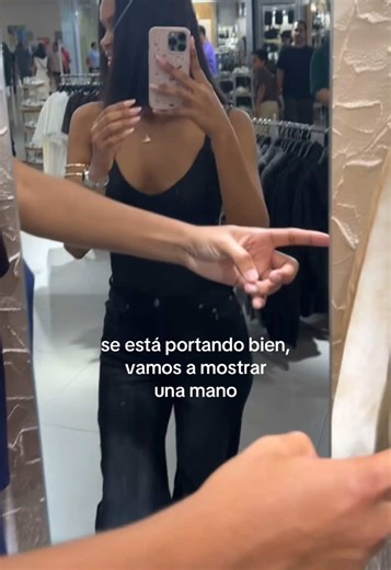 Enseñando una Mano: Buen Comportamiento