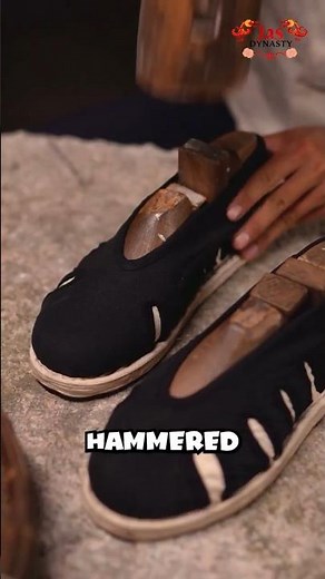 How Strange Root Turned into Ancient Chinese Shoes!