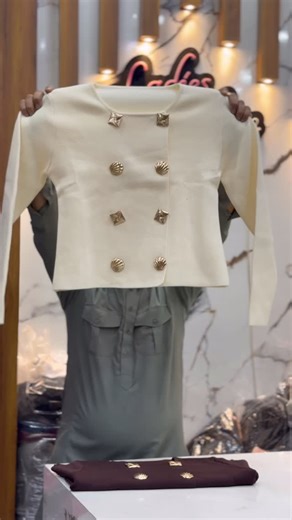 Ladies fashion || Ladies Wear Only on Instagram: "Price 1500"