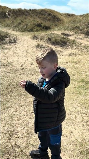 My cockapoo puppy doing her tricks #cockapoopuppies #cockapoo #puppy #beach