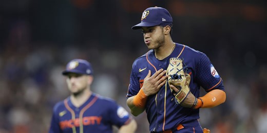 This Gold Glover picked up where he left off