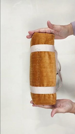 Easy and simple tote bag. Full tutorial on the link bellow