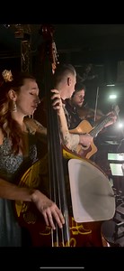 Ecco un assaggio dei prossimi concerti! 💡🪈 Viaggiamo verso il centro Italia: - venerdì 4 aprile Roma ❤️💛ancora qualche biglietto al CrossRoads Live Club. Sul palco con noi un ospite eccezionale: Alex Valle Music, chitarrista di De Gregori, alla Steel guitar, Non mancate!!! Biglietti per Roma : 👉 https://www.vivaticket.com/it/ticket/lovesick/257625 - mentre domani 3 Aprile Napoli al Blue Turtle è già SOLD OUT! Grazie 🩵🤍 | Lovesick Duo