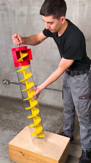 3D Printing a Fully Functional Water Pump?! 😱💦 #short