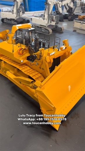 Smoke unit on the hydraulic D575 bulldozer in 1/14 scale 🤩🤩 Buy Now: https://www.toucanhobby.com/d11Dozer #Rc #Toucanhobby #dozer #smoke #unit #bulldozer #scale #rcmodel #rchobby | Toucanhobby RC Model