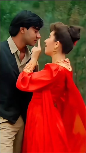 Puja teekamgarh, MP-36 on Instagram: "Ajay Devgn movie: Jigar (1992) 🎬 Here’s a clean, quick breakdown: Movie Name: Jigar Release Year: 1992 Genre: Action • Romance • Drama Director: Farogh Siddique Producer: Salim Akhtar Music: Anand–Milind ⭐ Cast Ajay Devgn – Raju Karisma Kapoor – Suman Paresh Rawal – villain role Arjun – supporting role 📖 Story (Short) Jigar is about Raju, a tough but loyal man who falls in love with Suman. Their happiness is threatened by a powerful, cruel antagonist. The 