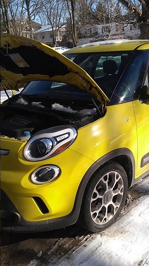 Fiat Battery Change - 500L Trekking