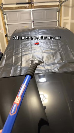 Protect Your Car This Winter with the Windshield Protector! ❄️🚗 Keep snow, ice, and sleet off your windshield effortlessly! Our Reversible Windshield Protector shields your car all winter long—and also works great in summer. | Conitrast.F