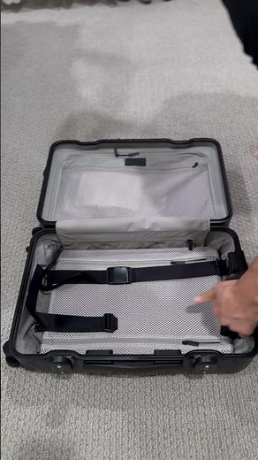 Monos Carry On Hybrid Luggage with Aluminum by @monostravel #pov #monos #travel #frequentflyer #asmr