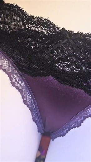 Floralshe on Instagram: "🎄 Christmas Gifts for You! 🎁"