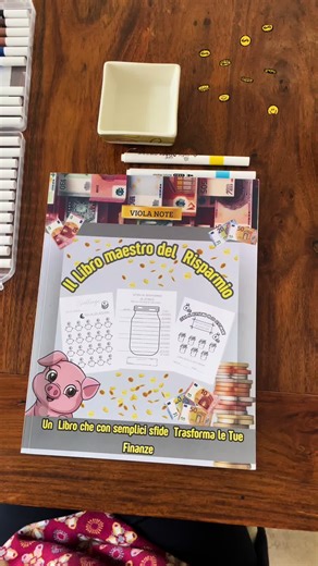 Il libro maestro del risparmio Challenge dei 5 Euro tutti i venerdì Un manuale che unisce esperienza, metodo e consigli utili per risparmiare davvero, ogni giorno. Scoprilo su Amazon Link in bio #challenge#idearegalo #soldi #risparmiosmart #badget