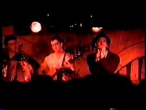 REM (Bingo Hand Job) - You Are The Everything acoustic @ The Borderline - 1991