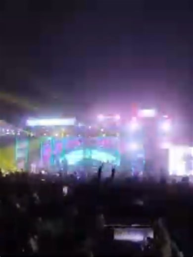 Vandari Song and Dance Performance